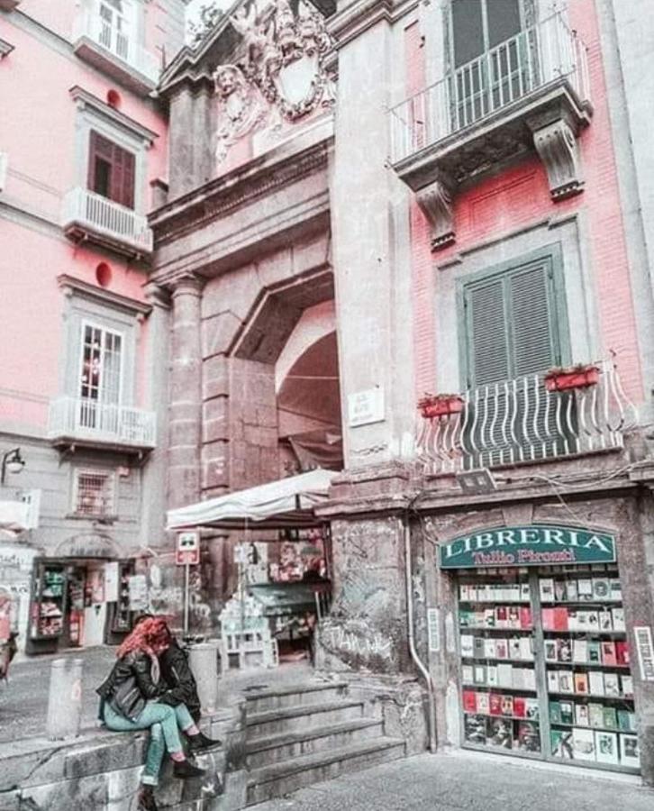 Bed and Breakfast Napoli Central Nest Экстерьер фото