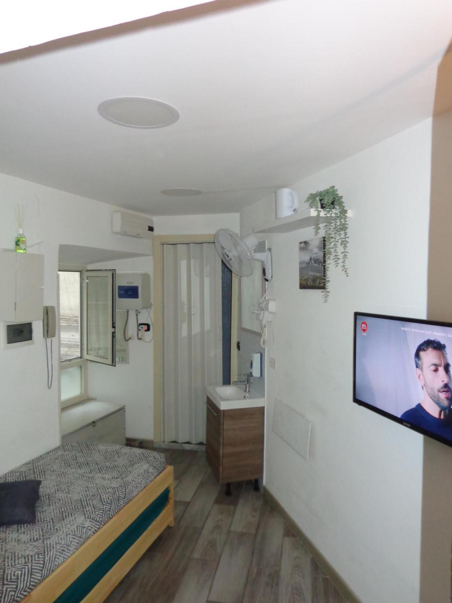 Bed and Breakfast Napoli Central Nest Экстерьер фото